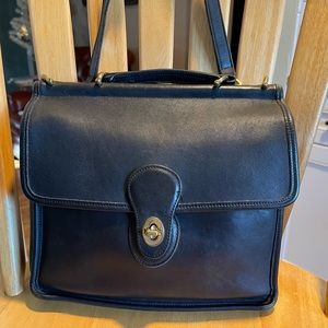 Coach Vintage Black Leather Willis 9927 Crossbody Loved w/No Rips Hardware works